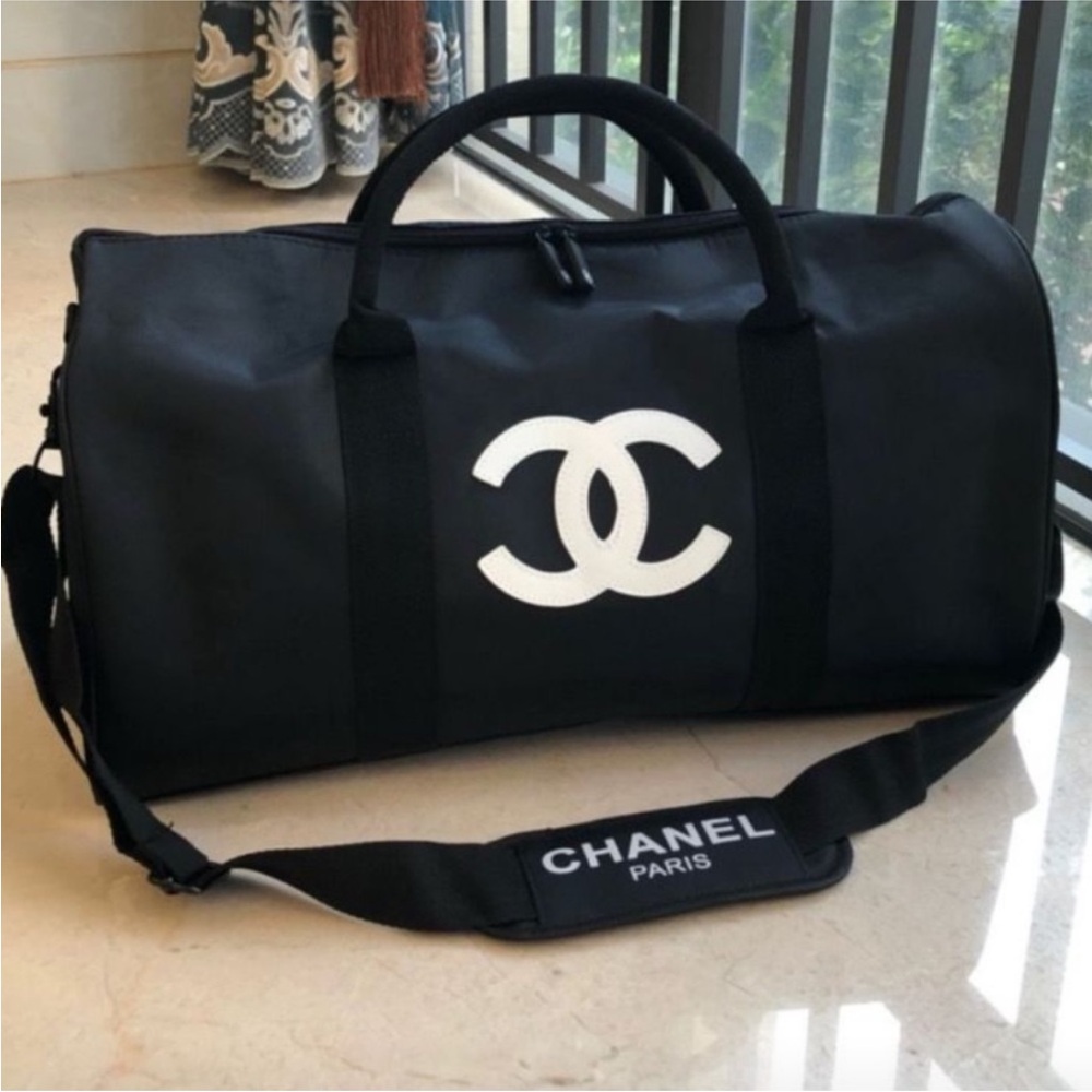 CHANEL beauty Gym Bag